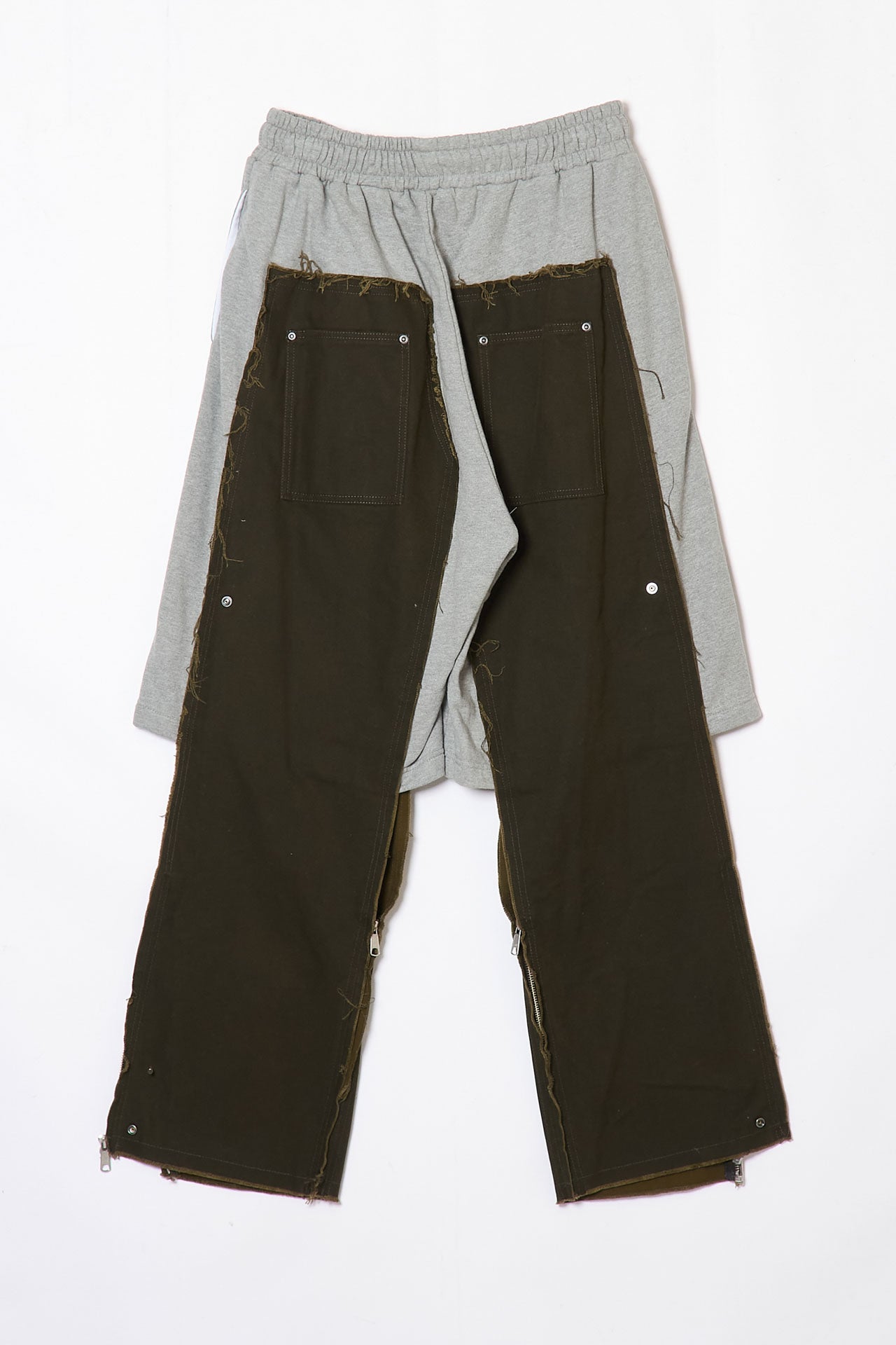 PATCHED ON PANTS KHAKI