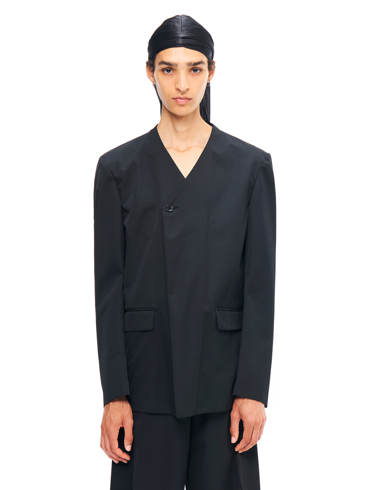 Y NECK JACKET BLACK
