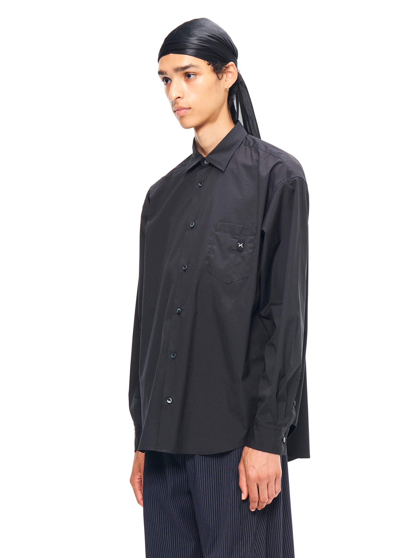 GLASSES HOLDER SHIRTS BLACK