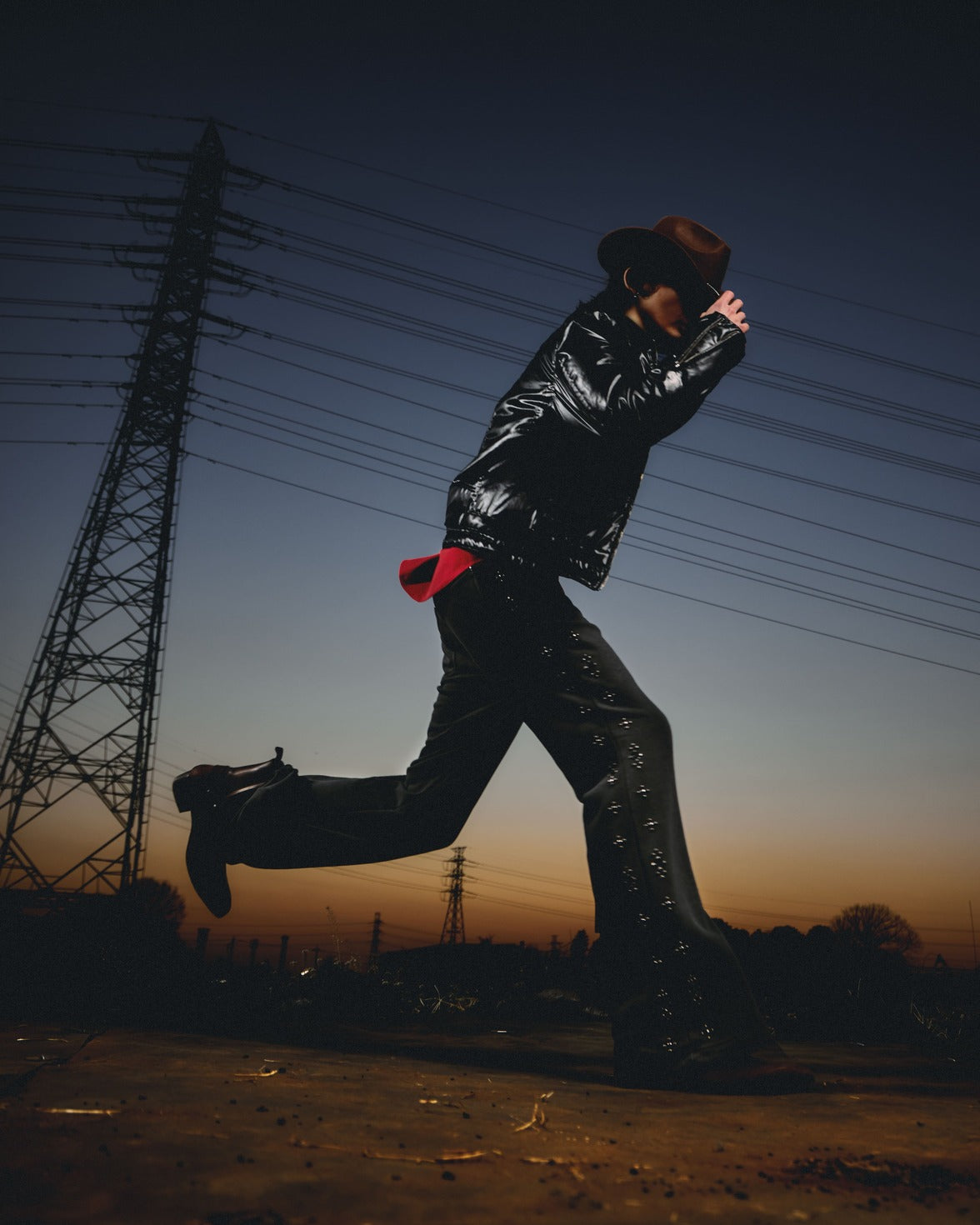 STUDDED SWEAT FLARE PANTS BLACK
